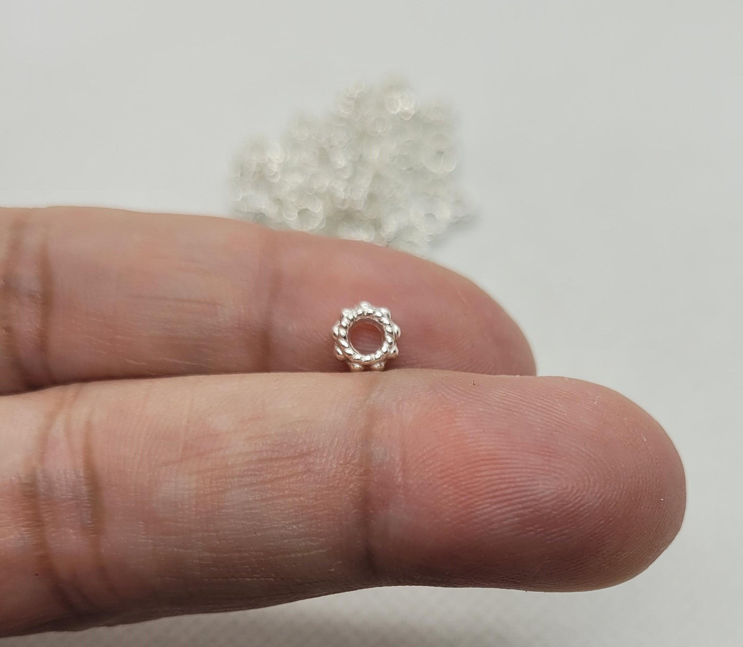 20 pieces Bright Silver Rondelle Spacer Bead, Tibetan Style Alloy, Lead, Cadmium Free, Donut, 6x3mm, hole 3mm