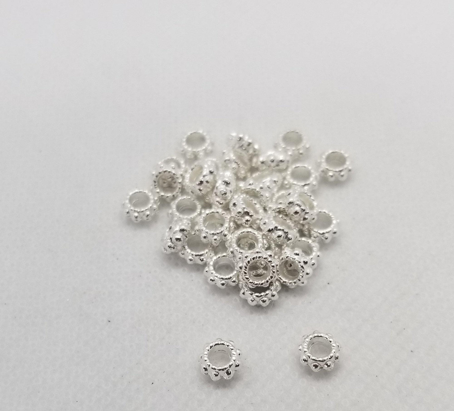 20 pieces Bright Silver Rondelle Spacer Bead, Tibetan Style Alloy, Lead, Cadmium Free, Donut, 6x3mm, hole 3mm