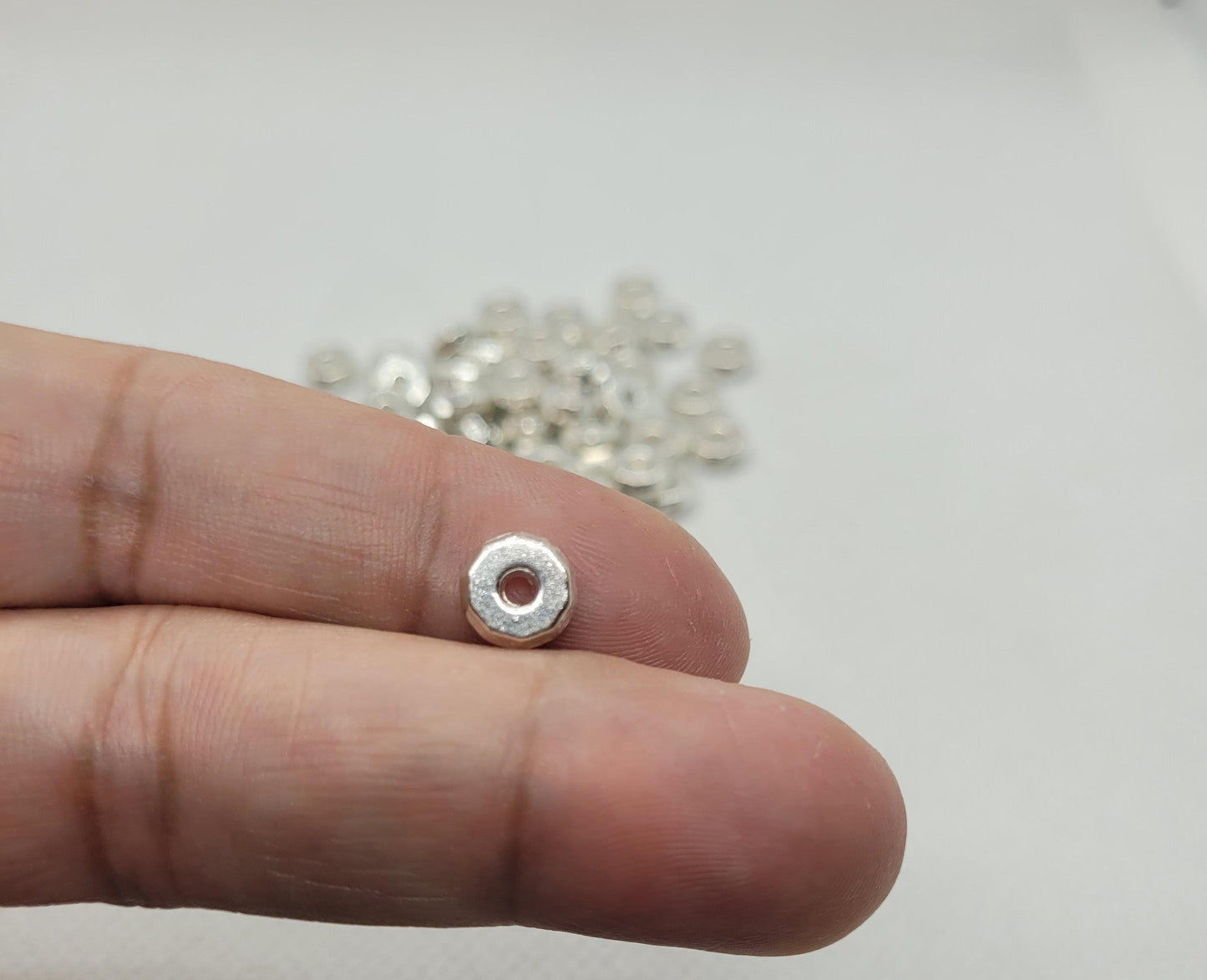 20 pieces Bright Silver Rondelles, Faceted, Tibetan Style Spacer Beads, Cadmium, Nickel, Lead Free, 8x3mm, Hole 2mm