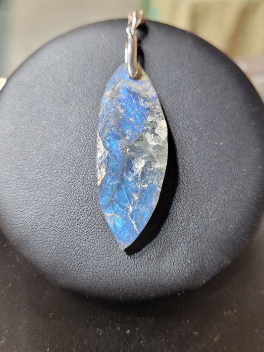 Flashy Labradorite necklace